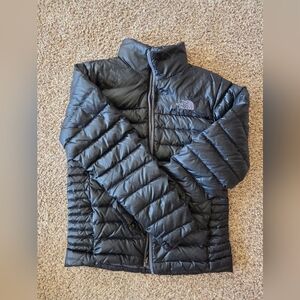 The North Face Men's Black 550 Puffer Jacket Size S